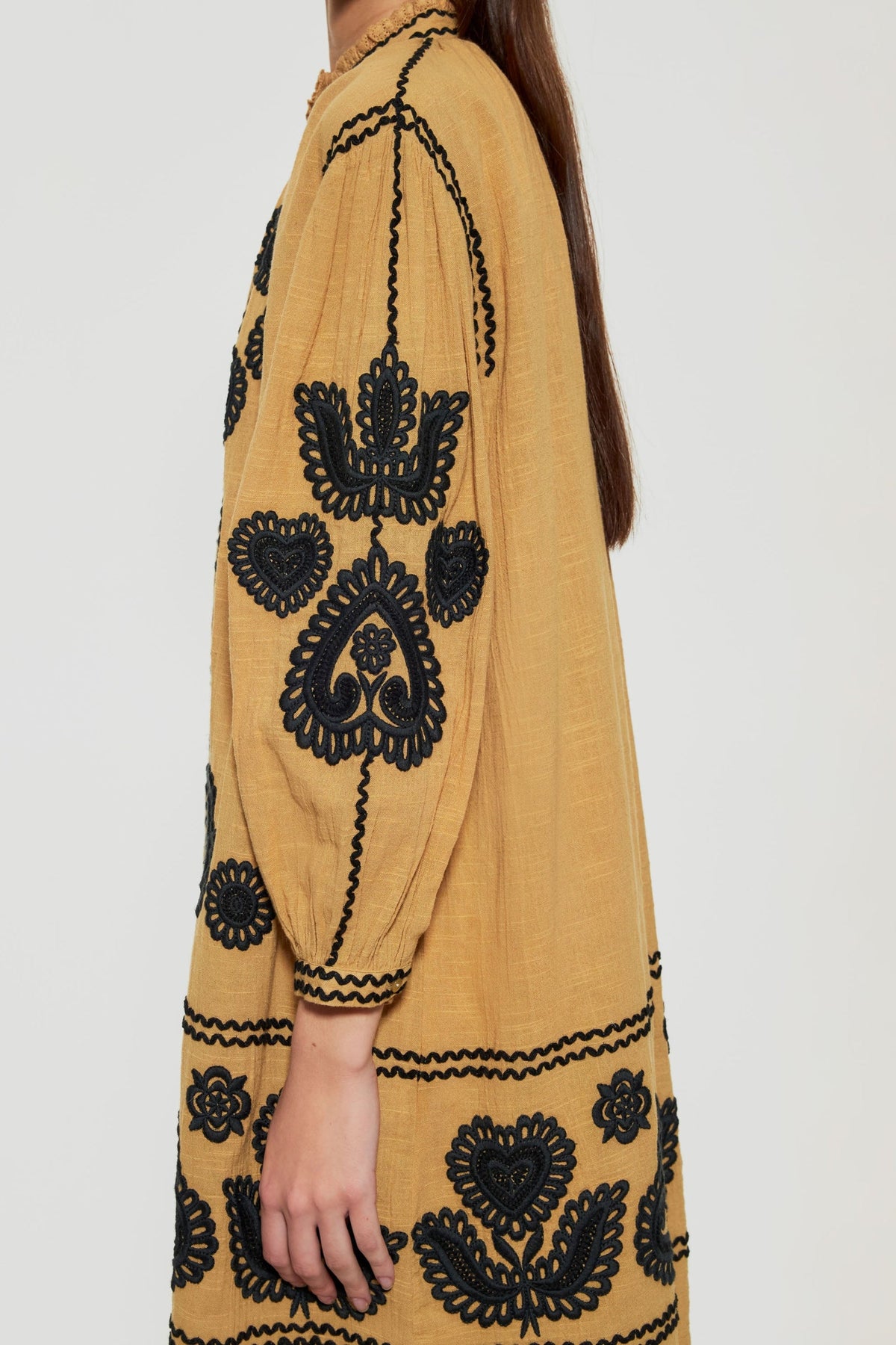 Robe brodée Robby - Camel