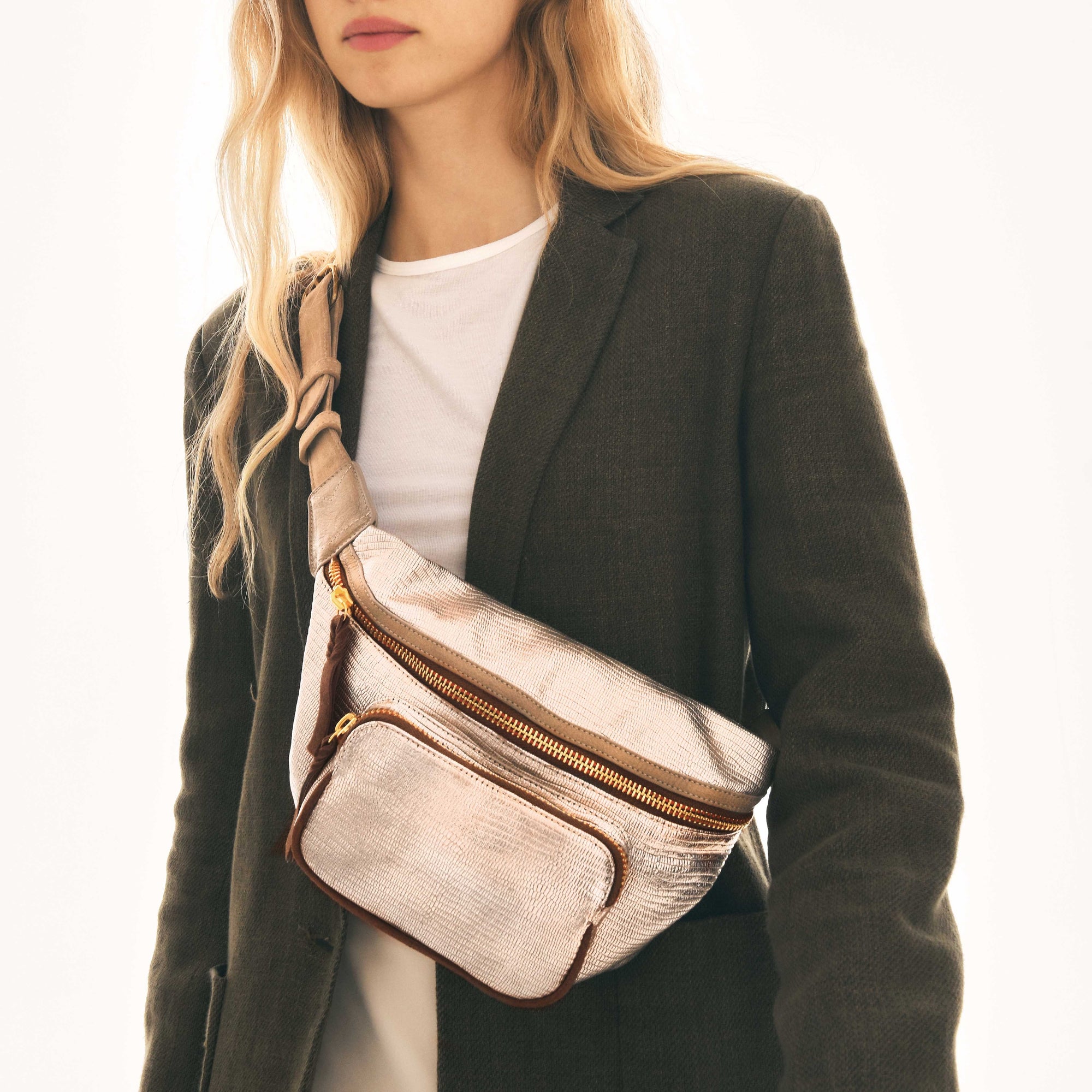 Romeo leather fanny pack - Platinum