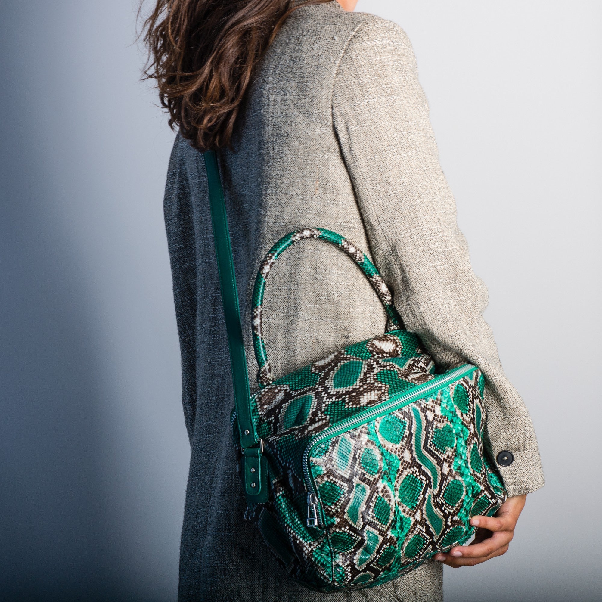 Lalya bag in python - Painted Green