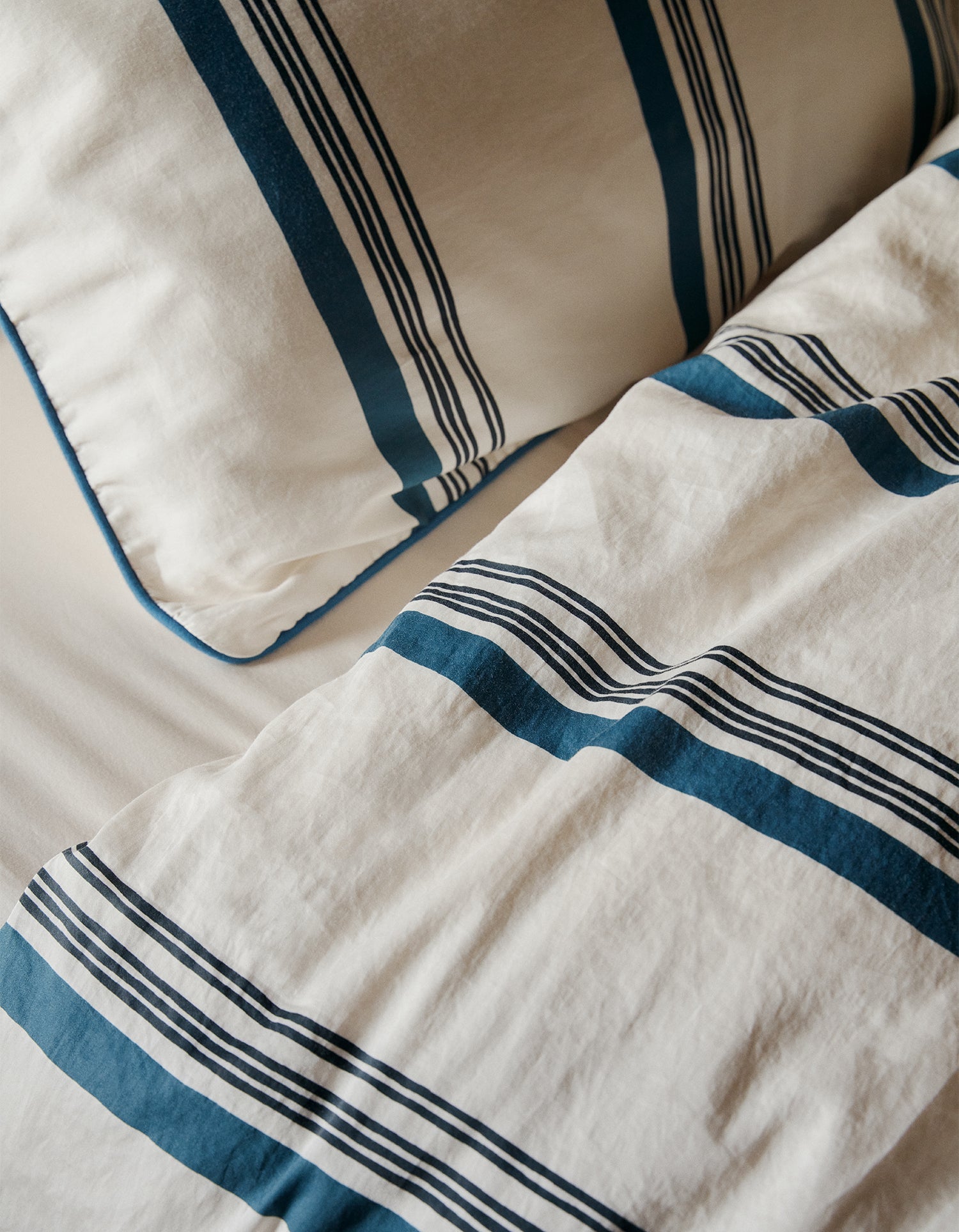 Housse de couette en satin de coton lavé - Bleu & Blanc