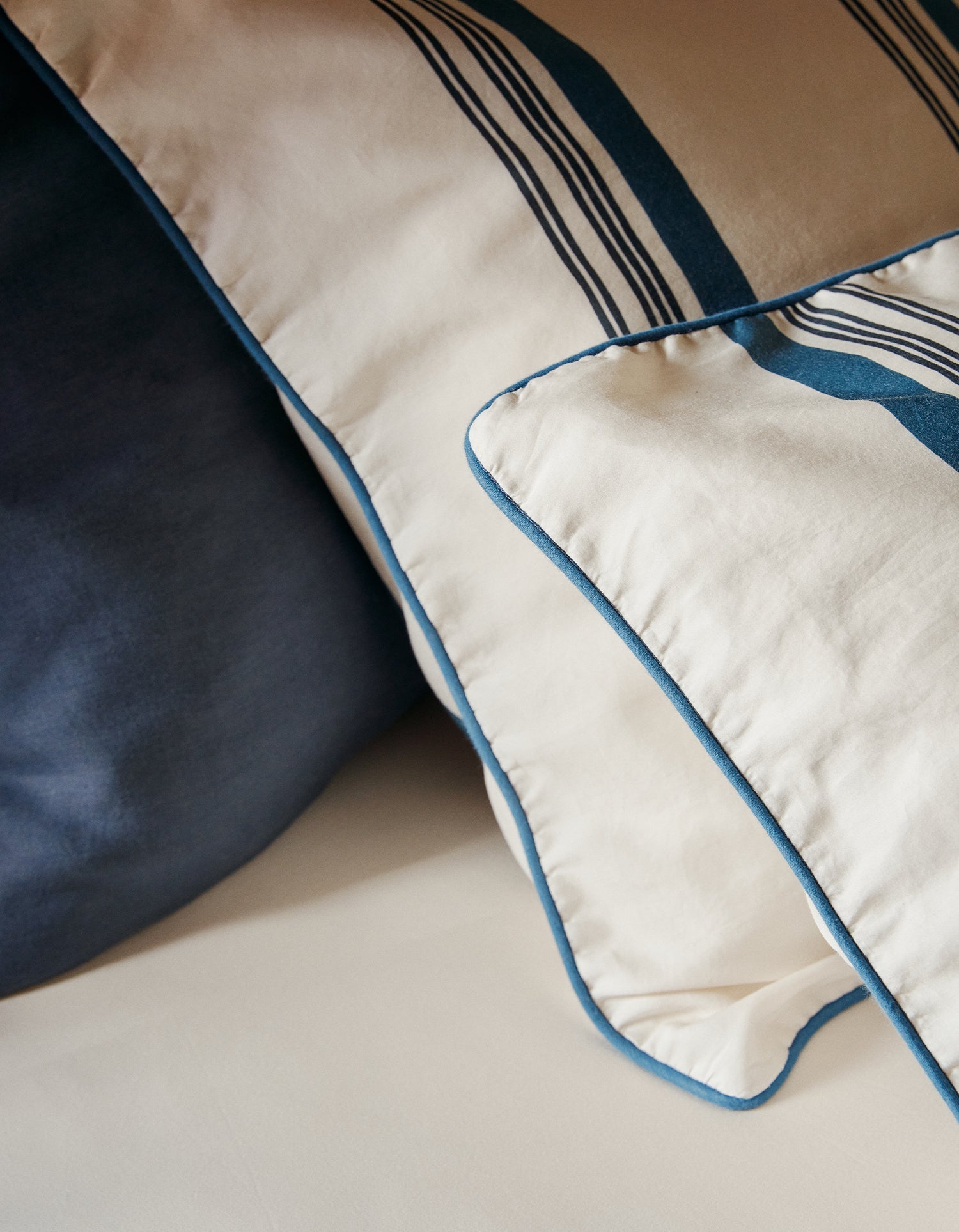 Housse de couette en satin de coton lavé - Bleu & Blanc