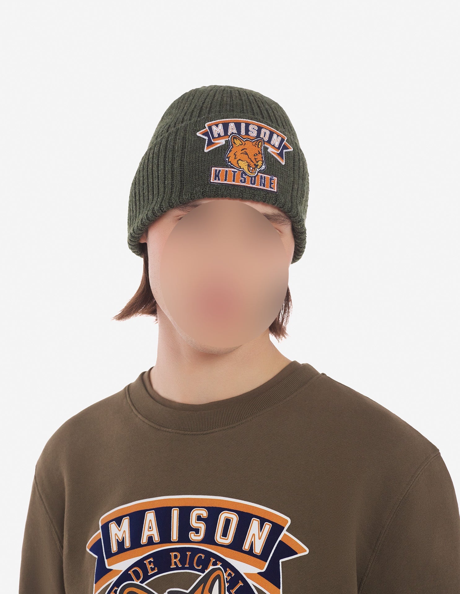 Beanie with wool crest - Khaki