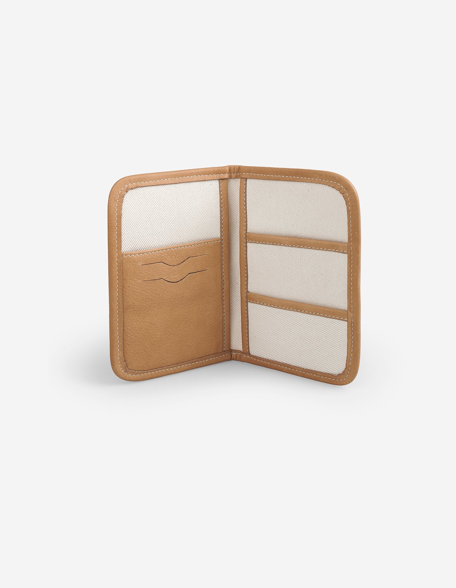Porte-passeport Café Kitsuné en cuir - Tapioca