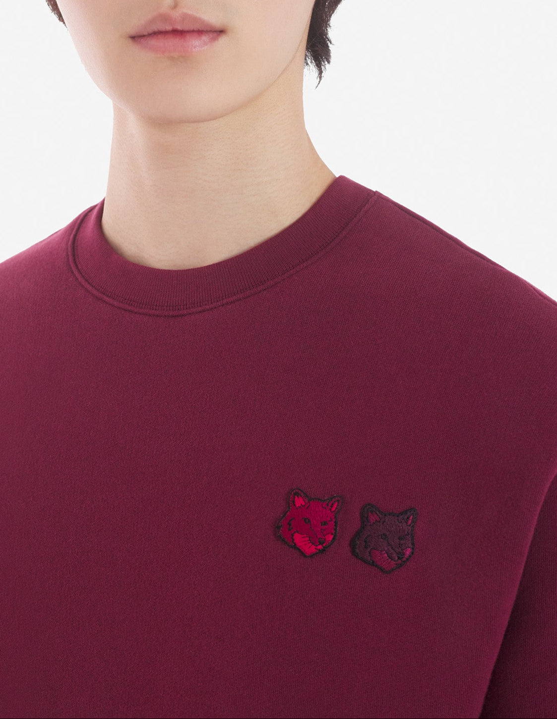 Sweatshirt Bold Fox Head avec deux écussons brodés  - Burgundy