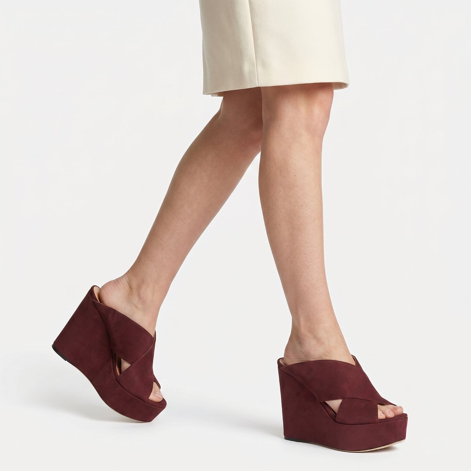 Alma 120 wedge mules in leather - Blood Red