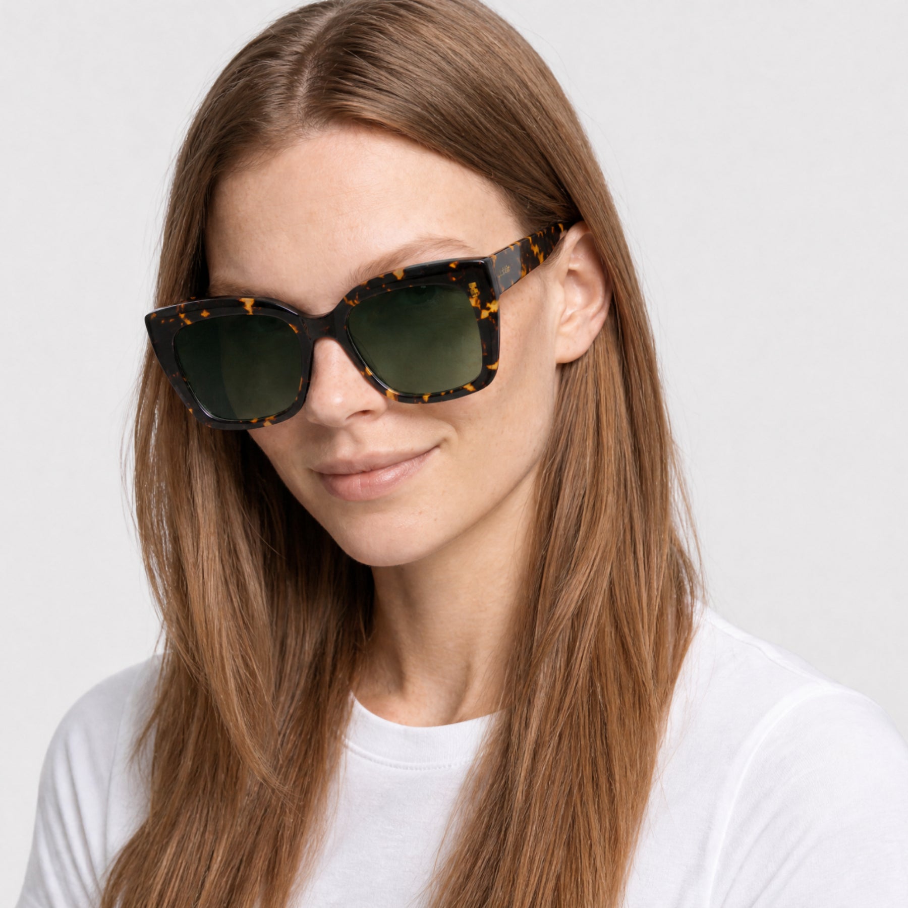 Lunettes de soleil Devine - Havana & Gradient Green