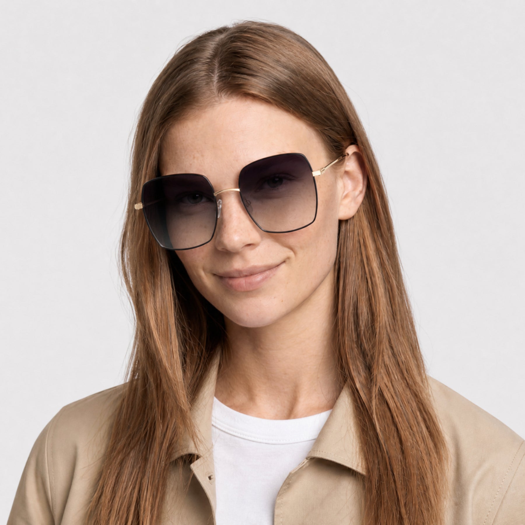 Lunettes de soleil Folasade - Shiny Black & Gradient Smoke