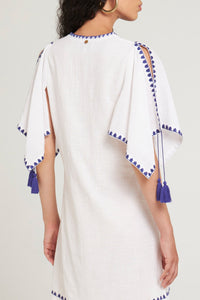 Robe courte brodée Tiki - White