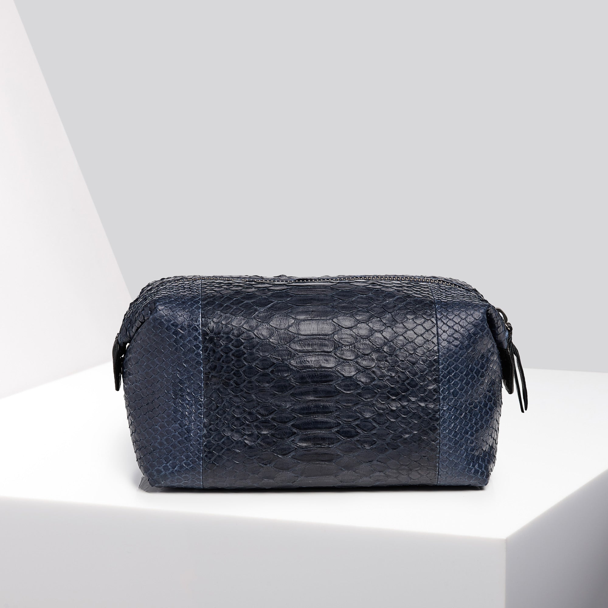 Humphrey large toiletry bag in python - Navy