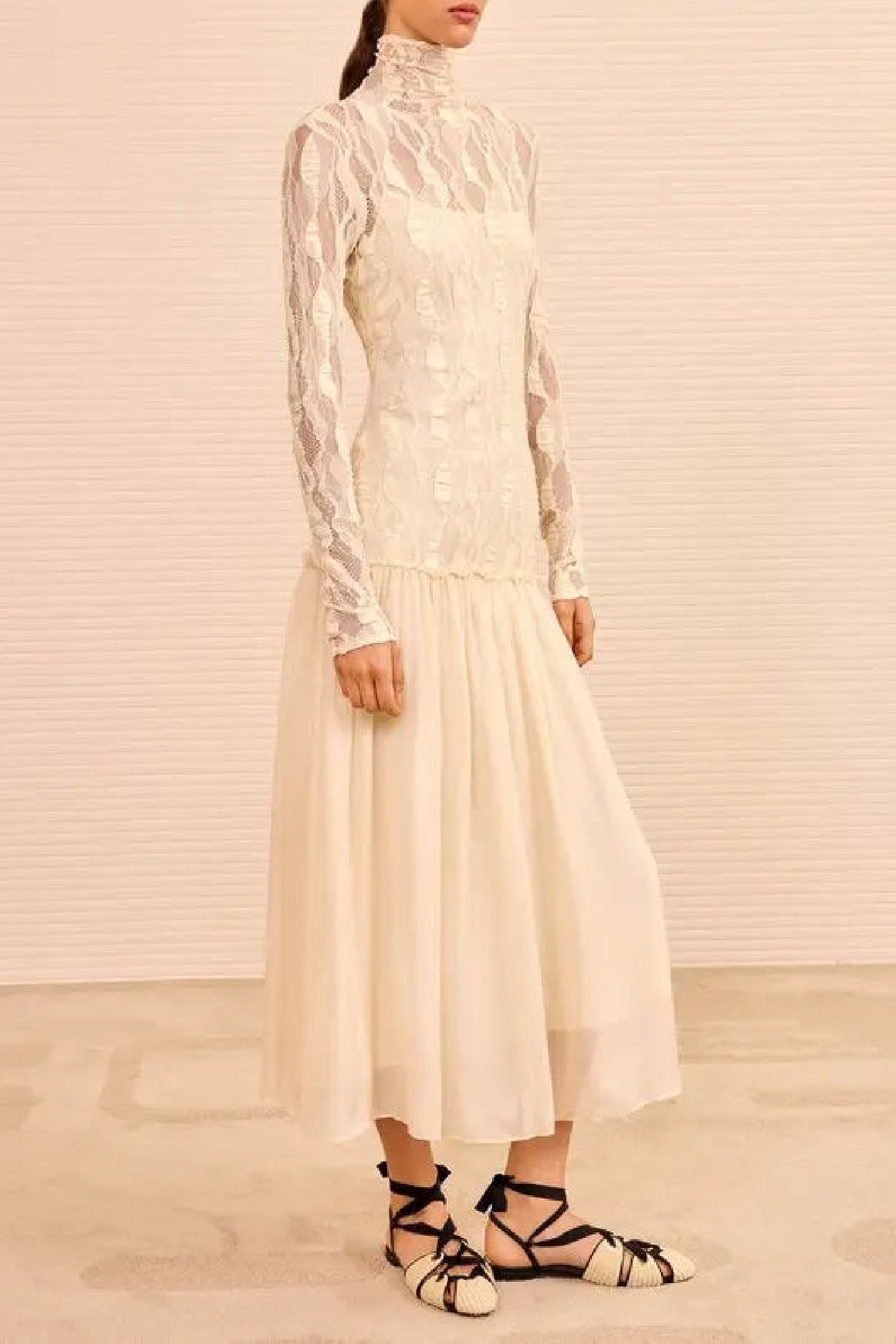Robe Sybil à manches longues et taille basse - Cowrie