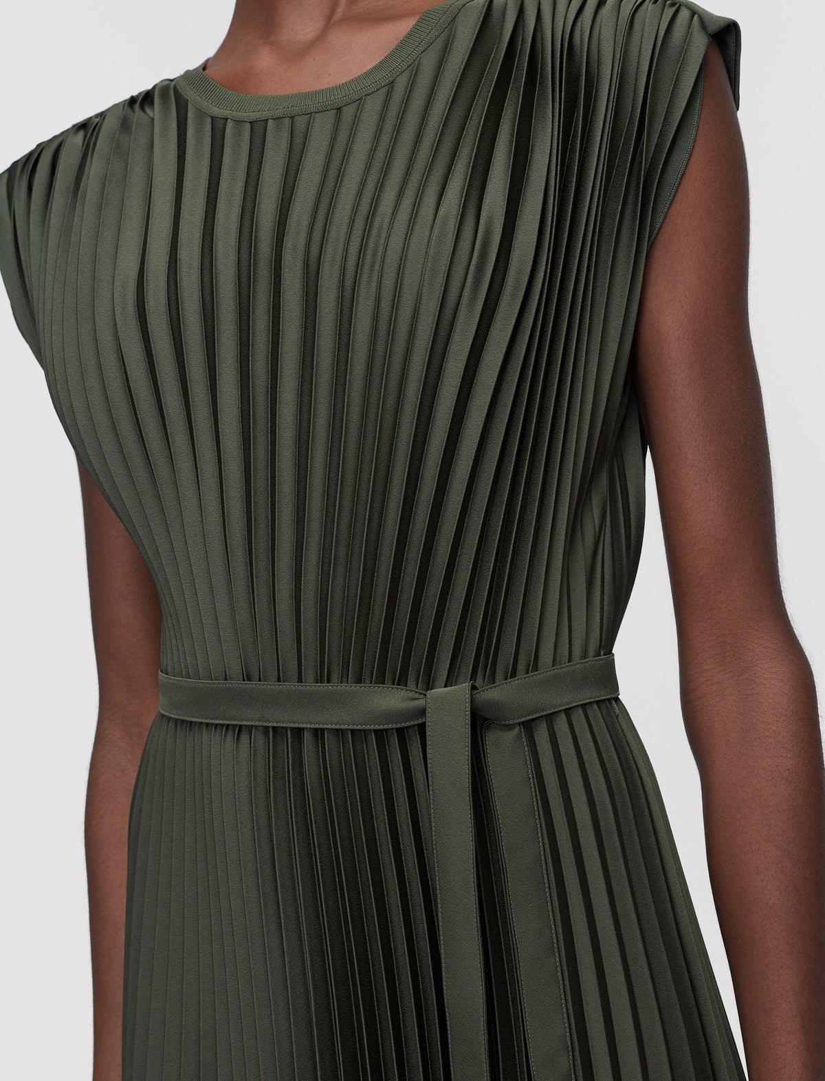 Palm Leaf Robe - Palm Leaf