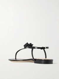 Petite Cadeau sandals in patent leather - Black