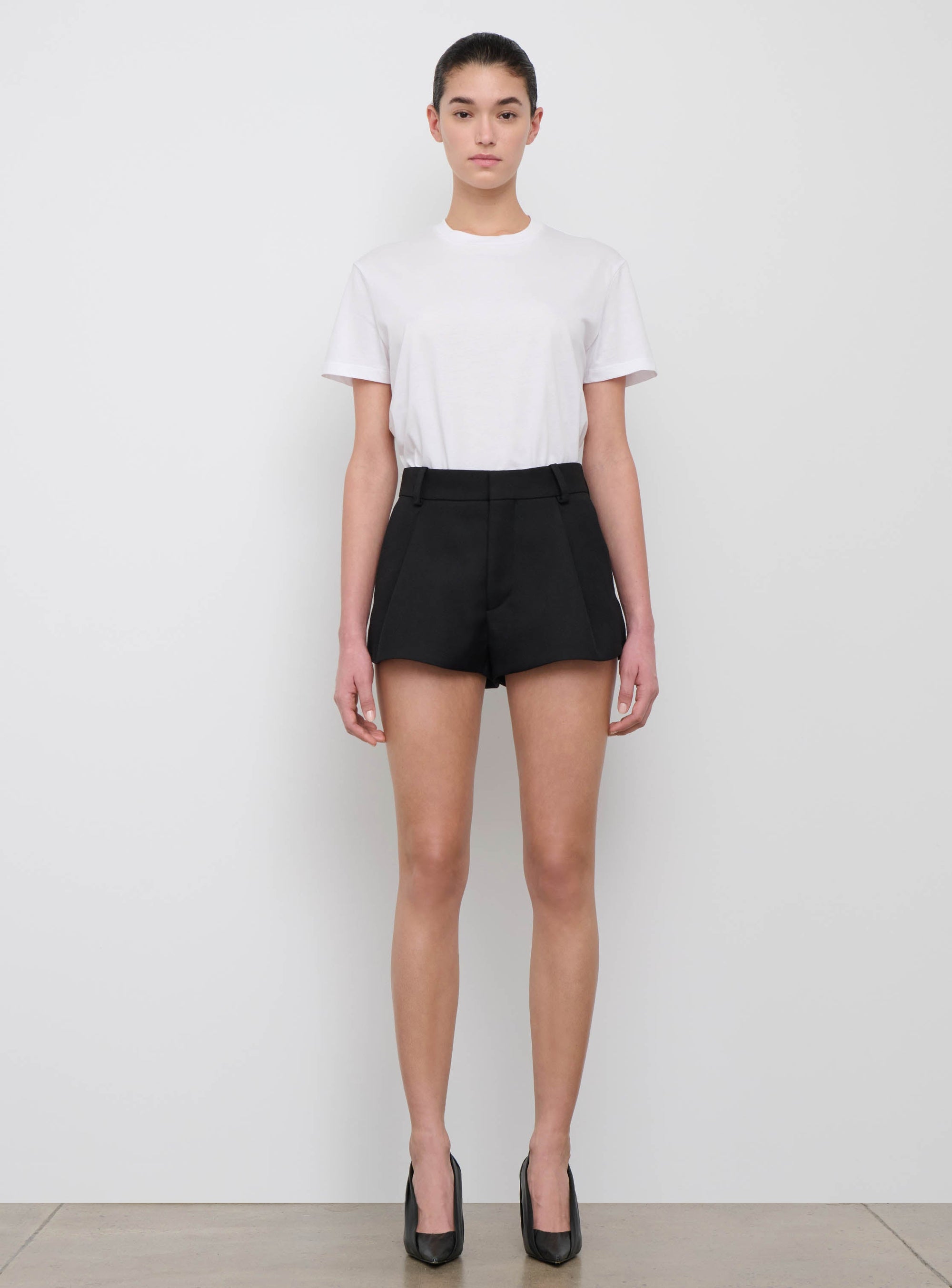Tailored Short - Black