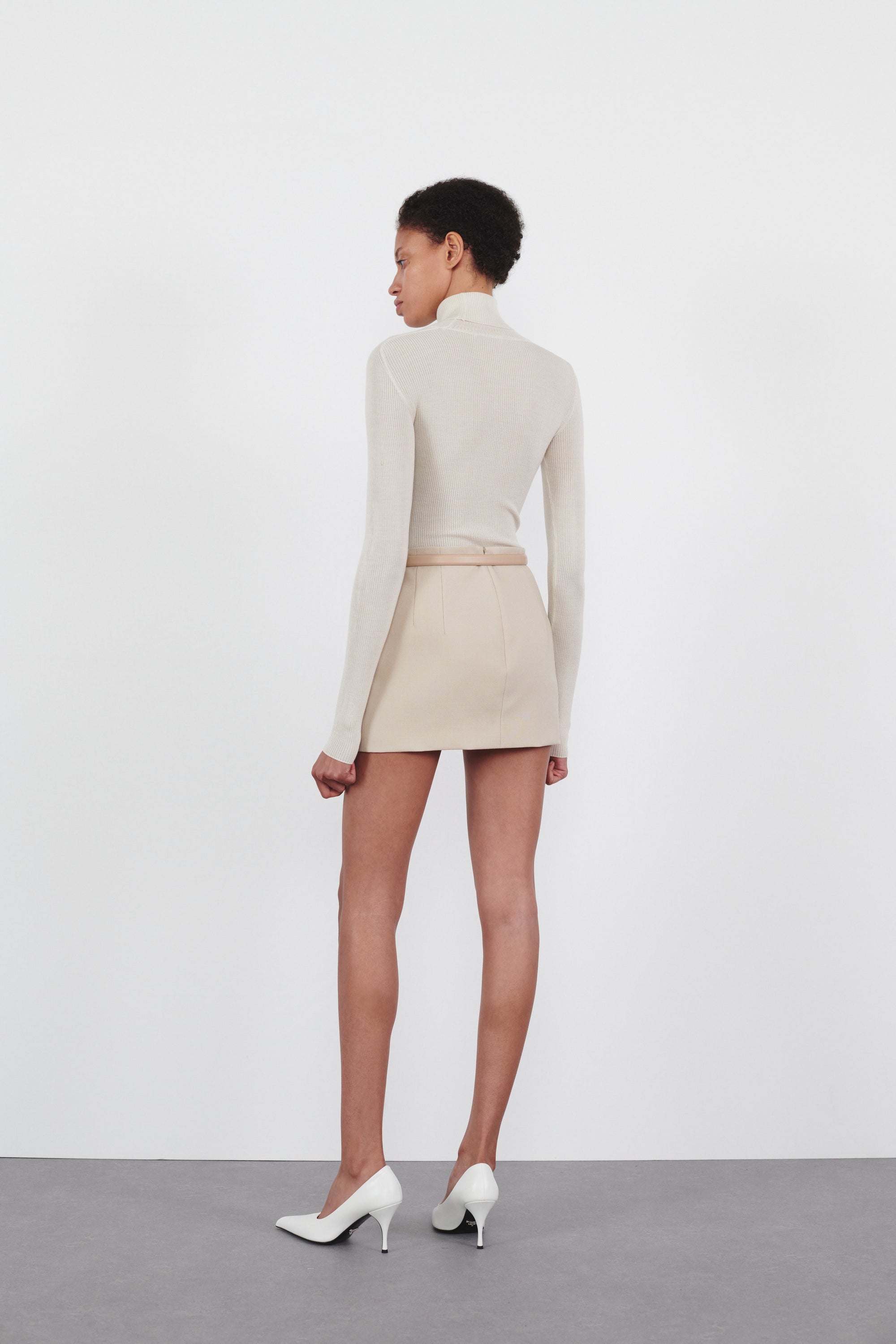 New Contour Mini Skirt - Sand