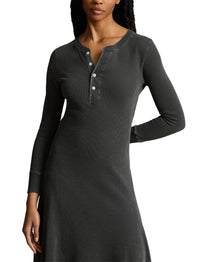 Henley dress in waffle knit - Pebble Black