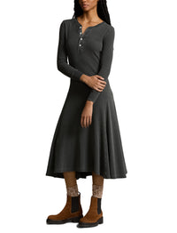Henley dress in waffle knit - Pebble Black