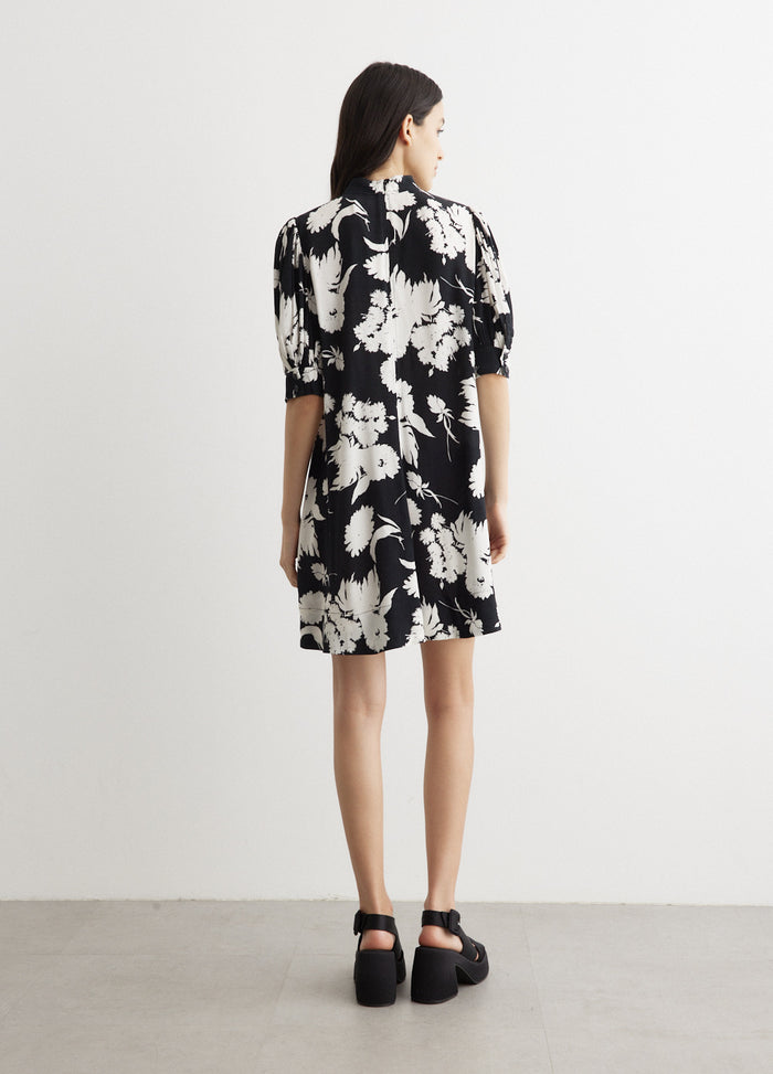 Robe courte à imprimé fleuri - Black