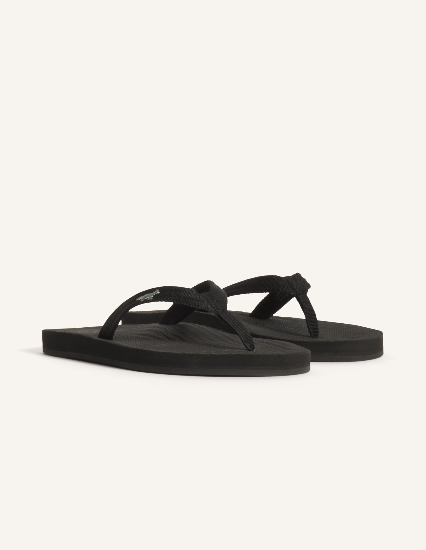 Maison Kitsune X Indosole Easy Living - Black