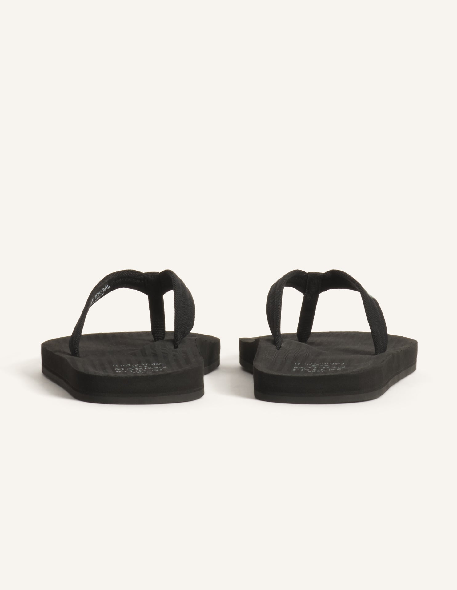 Maison Kitsune X Indosole Easy Living - Black
