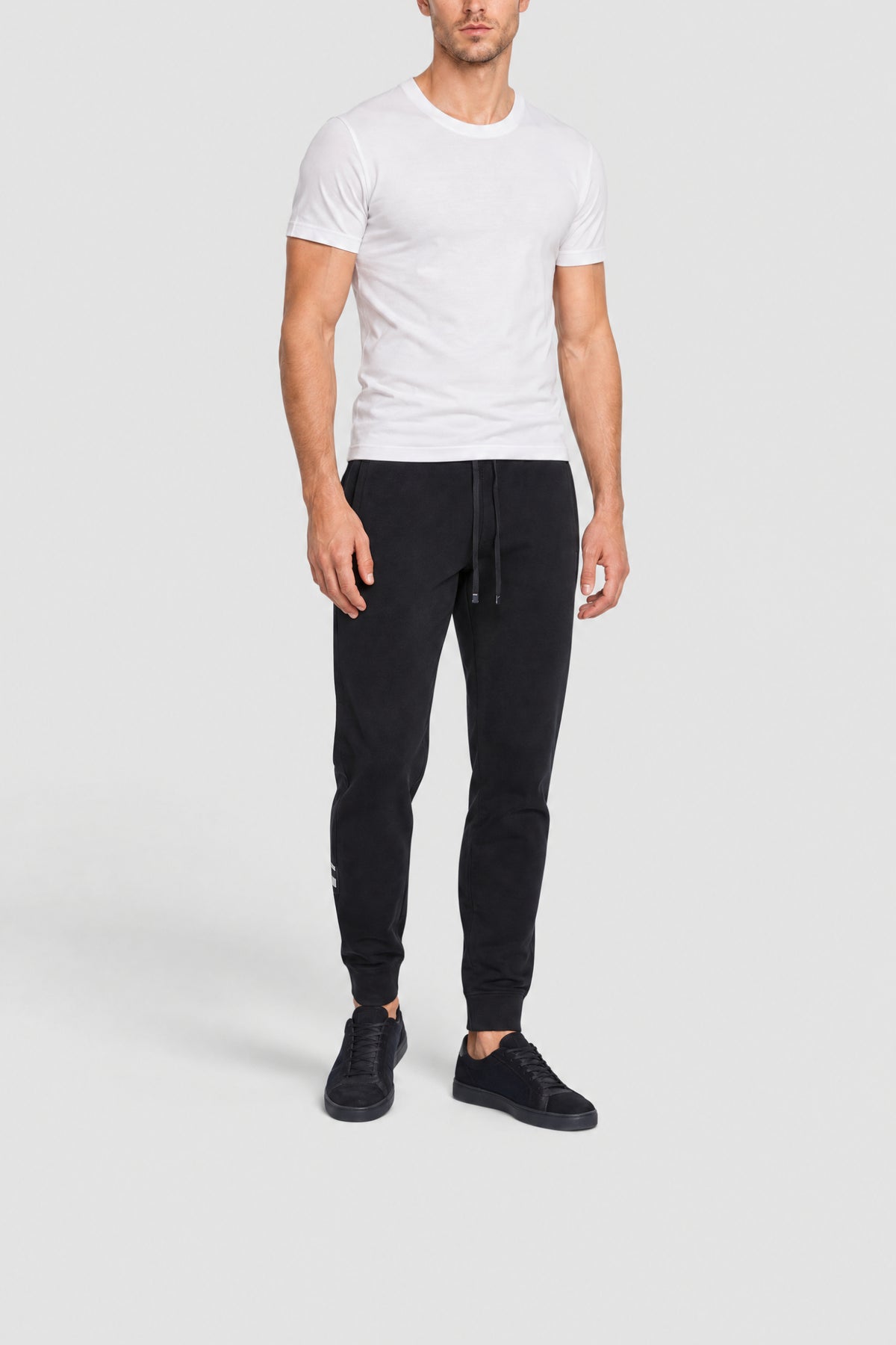 Drawstring tracksuit bottoms - Black