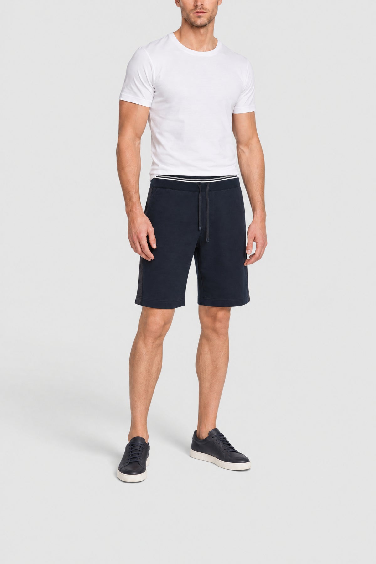 Wool-blend tracksuit shorts with stripes - Blue
