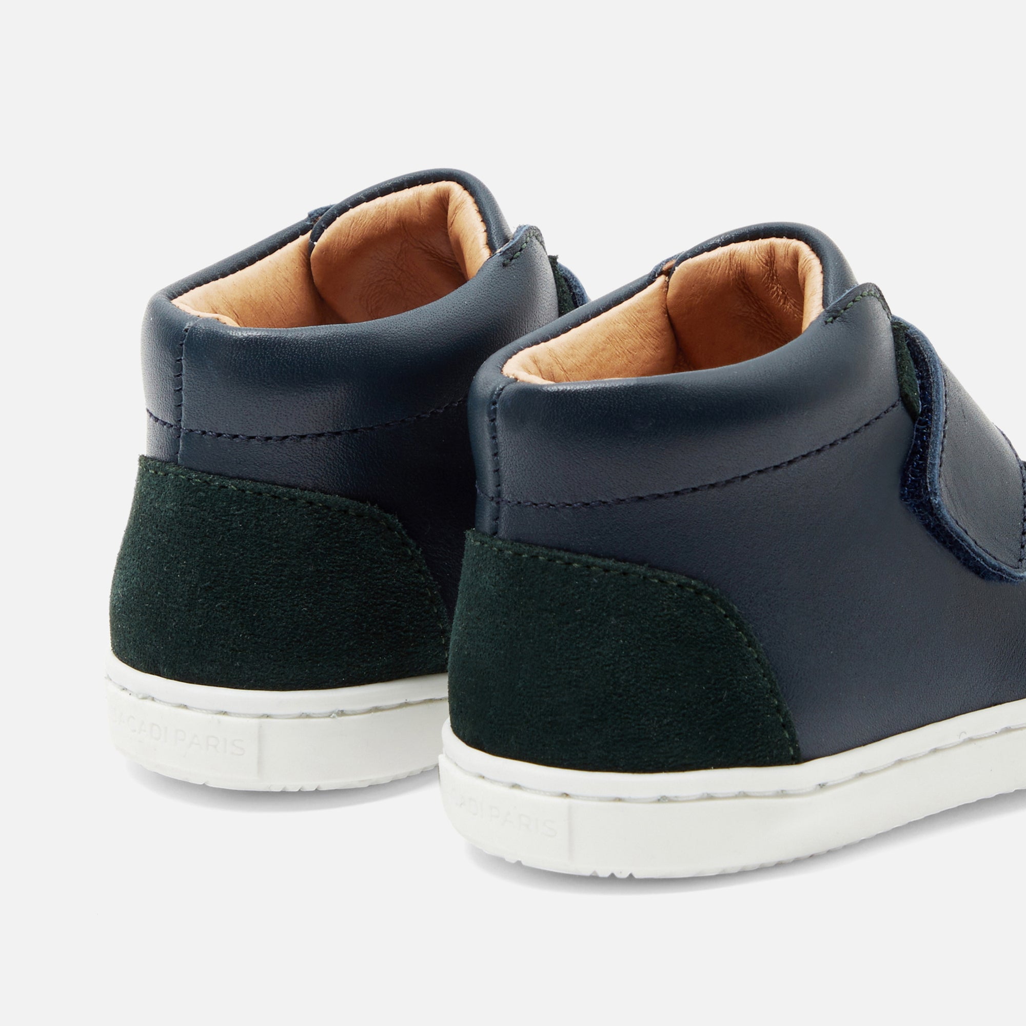 1 QTY / MARINE JACADI CHAUSSURES CUIR TINO